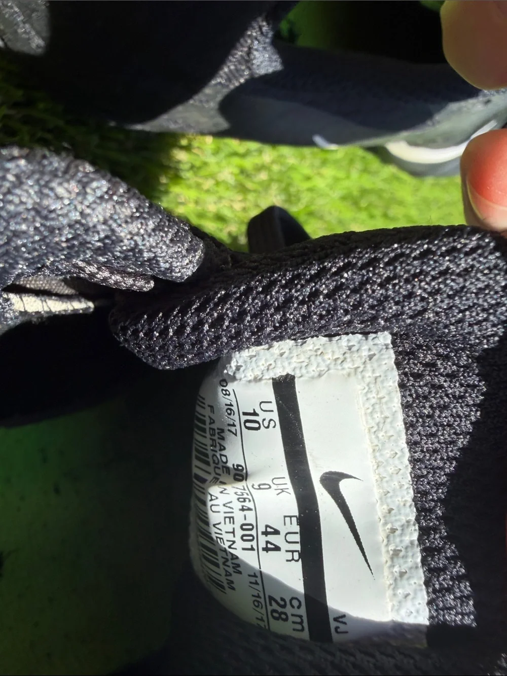 Nike Men’s Black and White Track and Field  spikes